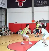 万博ManbetxAPP-巨头大战