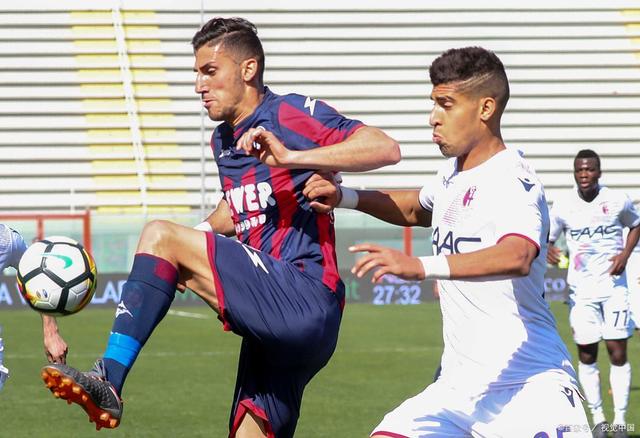 万博体育全站APP-阿贾克斯与卡桑德拉